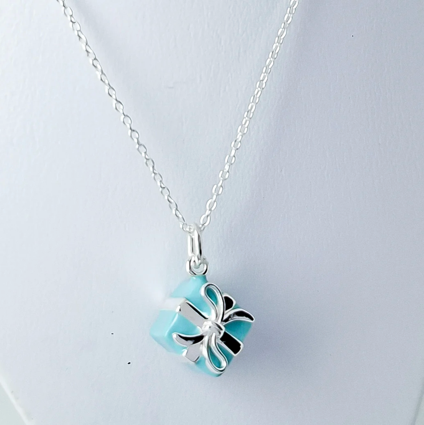 Collar Caja Regalo