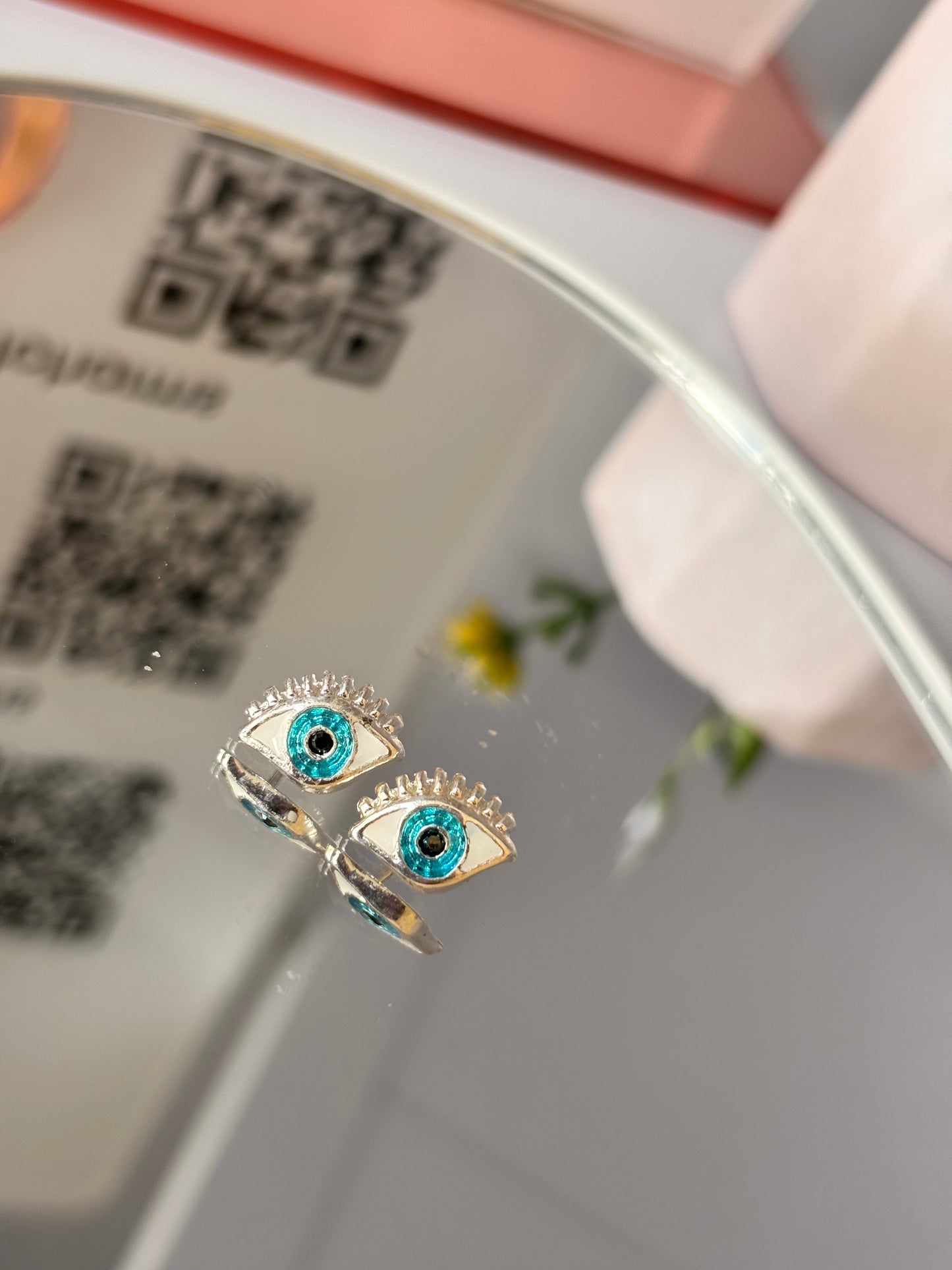 Ojos azules