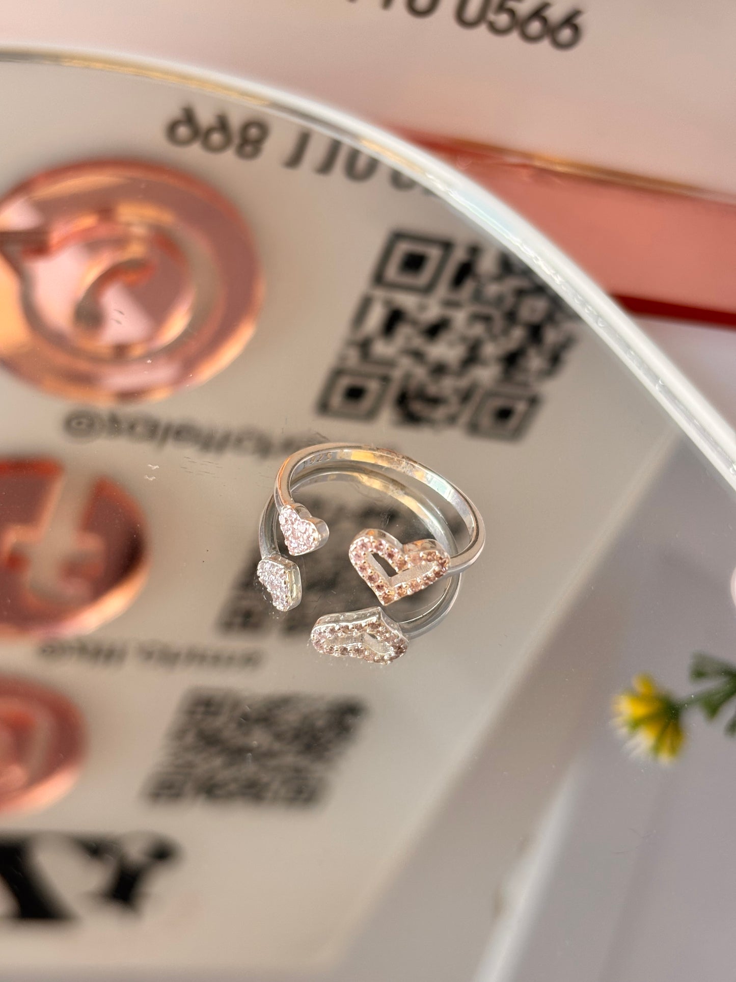 Anillo corazones ajustable