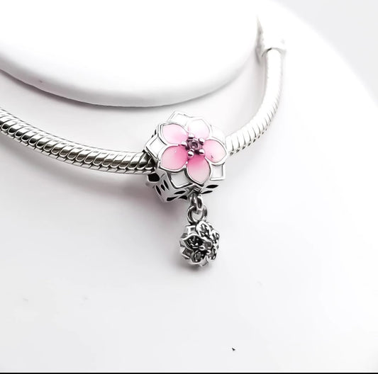 Charm Rosa Blanca