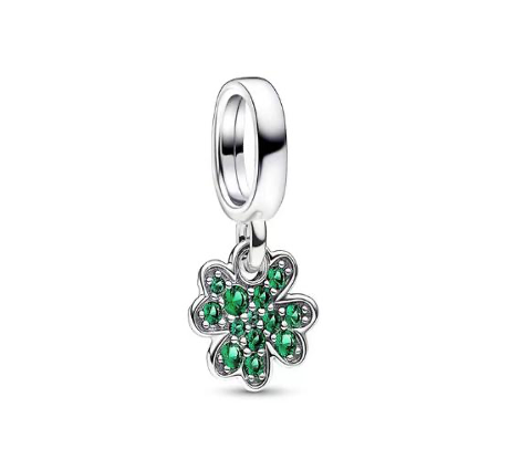 Clover Pendant with Zirconia