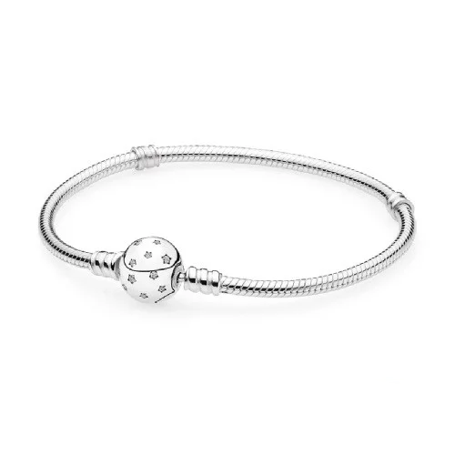 Star clasp bracelet